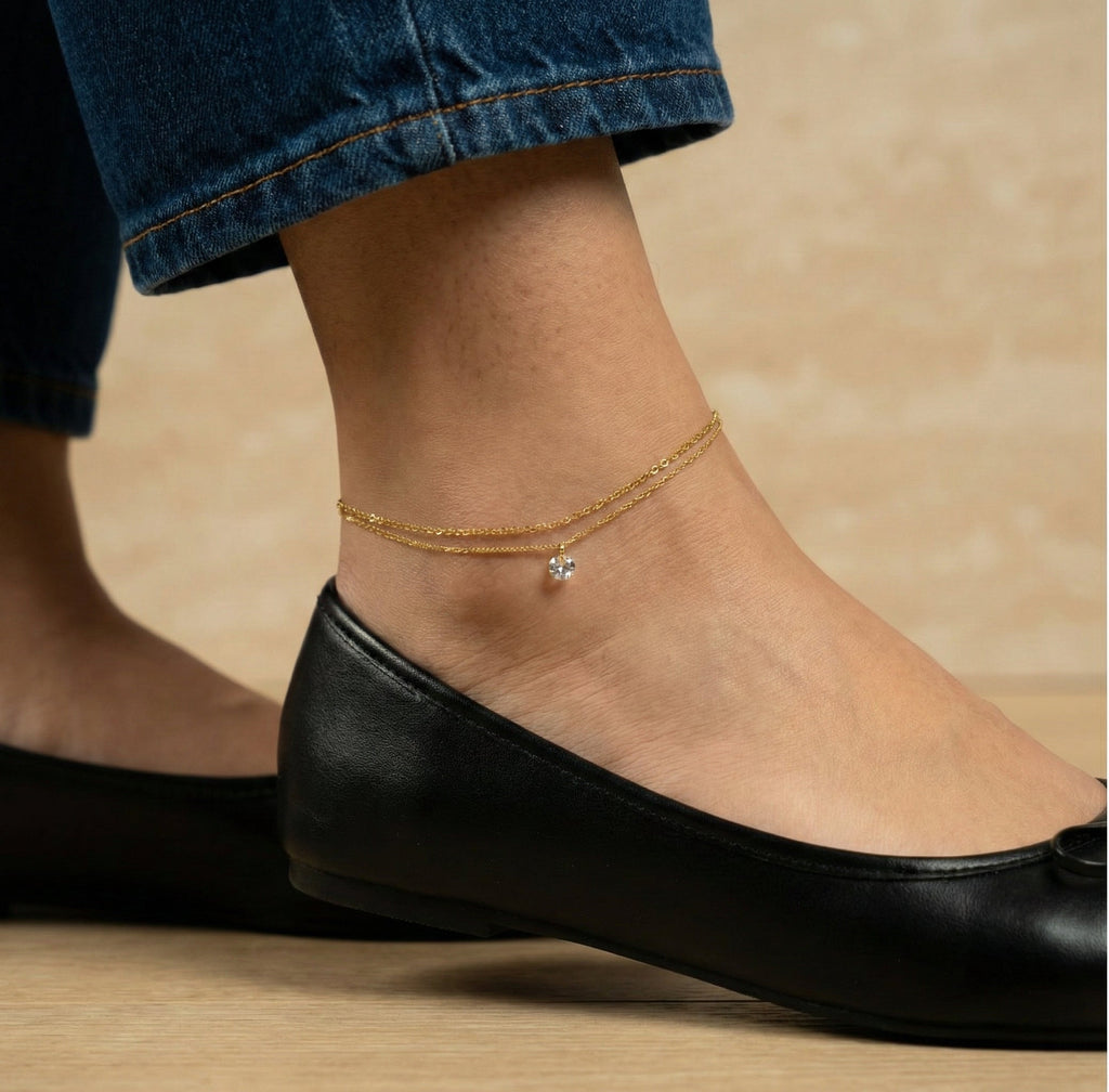 White Petal Shell Layered Anklet