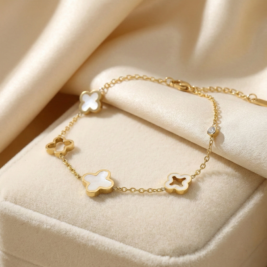 Lucia Clover Bracelet