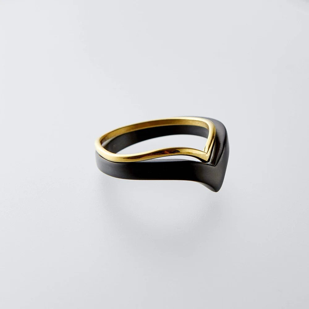 Qamar Lumiya Ring